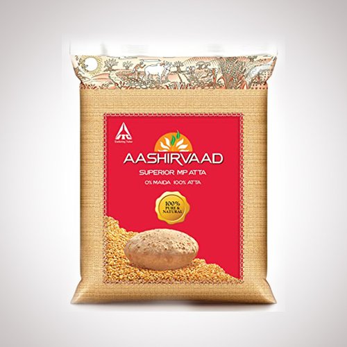 Aashirvaad Superior Atta (2kg) Free 1kg Iodized Salt 