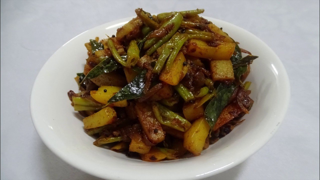 Potato-Beans Mezhukkpuratty (300 G)